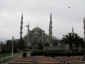 Вид на Голубую мечеть с площади