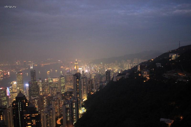 Вид на Гонконг с пика Виктория