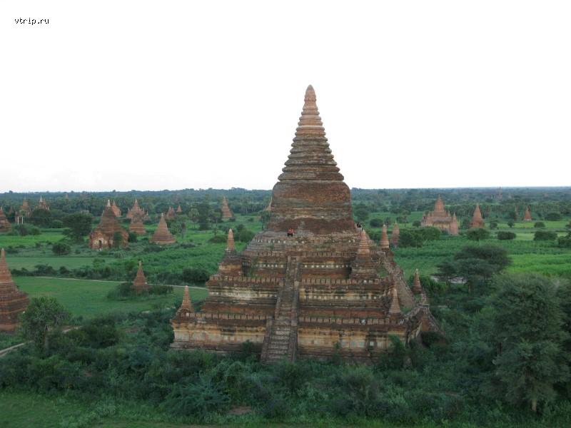 Древняя пагода