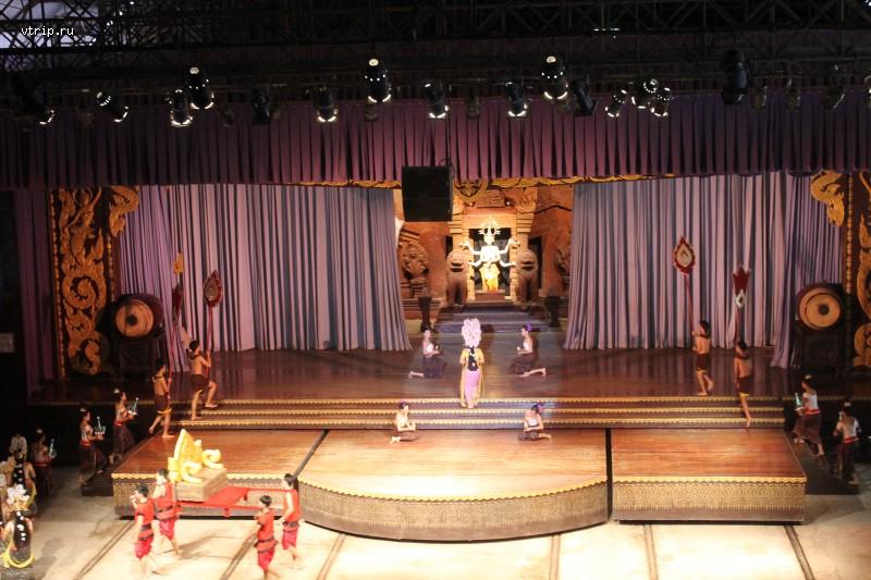 Театр Нонг Нуч