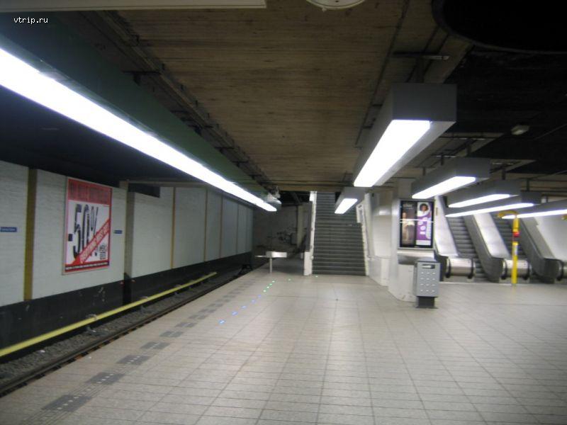 Подземная станция метро