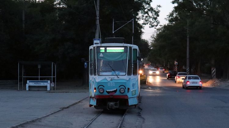 Трамвай Tatra KT4SU