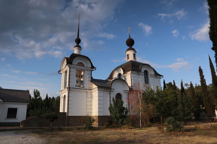 Храм в селе Морском в Крыму