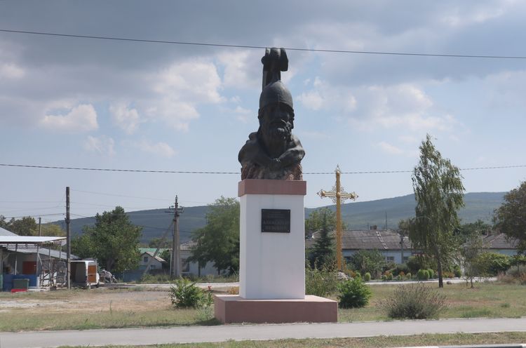 Памятник Александру Невскому в Старом Крыму