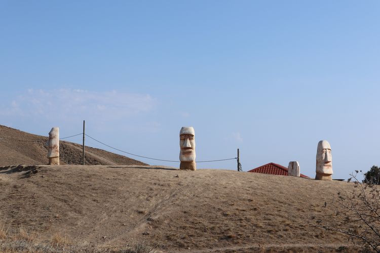 Статуи острова Пасхи в Судаке