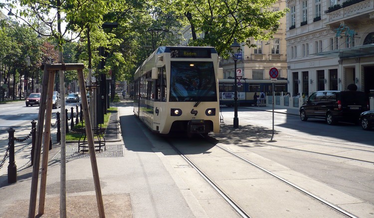 Трамвай в Баден