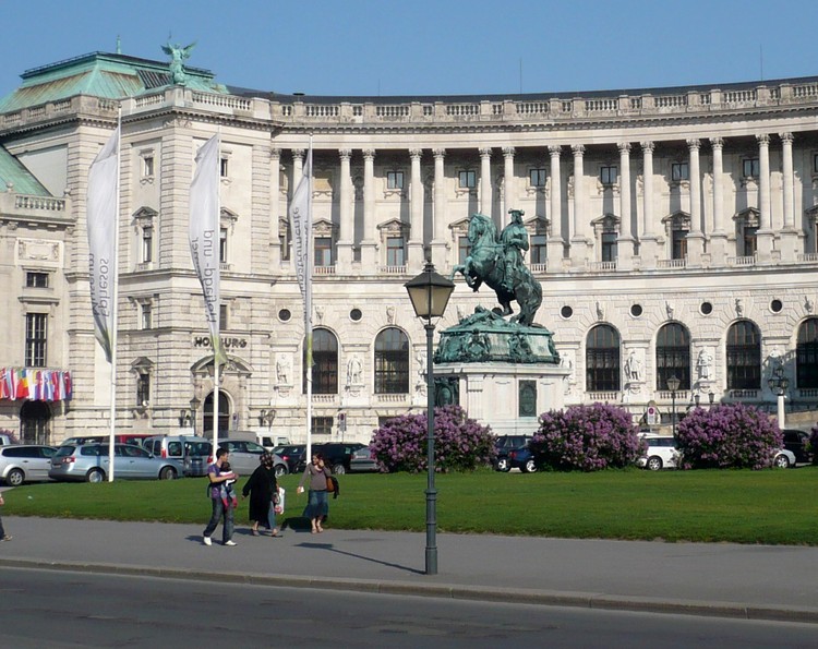 Памятник Евгению Савойскому в Вене