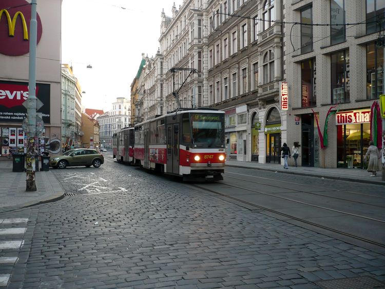 Трамвай Tatra KT8D5 в Праге