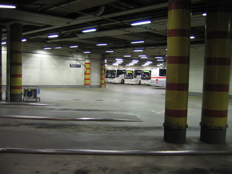 Центральный автовокзал Хельсинки в «Камппи»