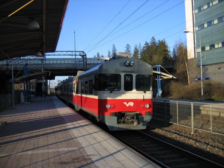 Пригородный поезд в Хельсинки