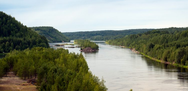 Река Кемийоки возле Рованиеми