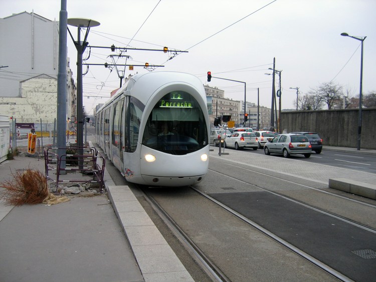 Трамвай в Лионе