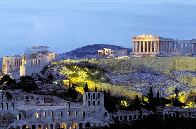 Вид на Акрополь в Афинах
