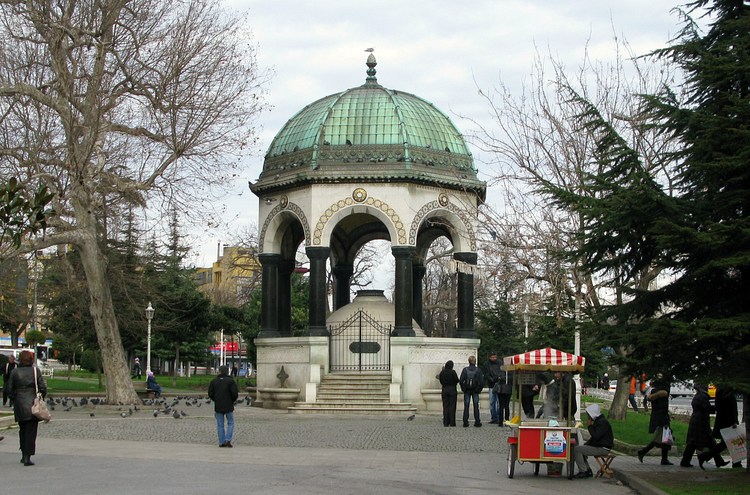 Немецкий фонтан в Стамбуле