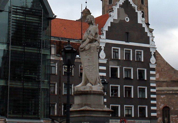 Статуя Роланда в Риге