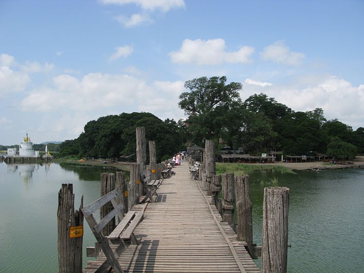 Мост У-Бейн в Мьянме