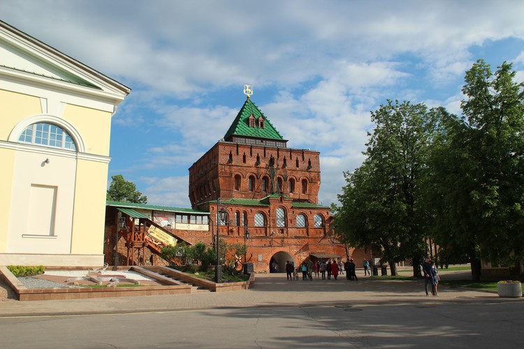 Дмитриевская башня Нижегородского кремля