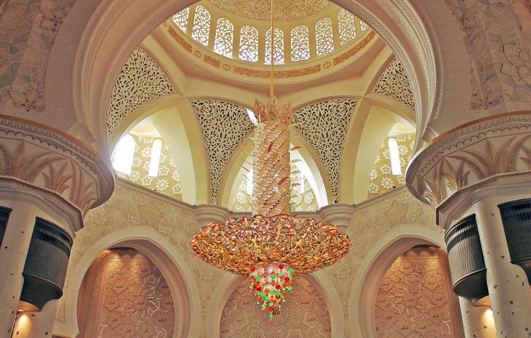 Люстра в мечети