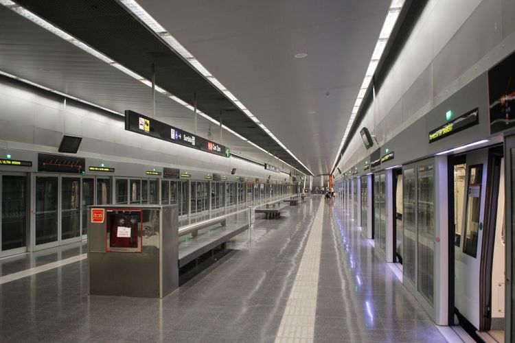 Новая станция метро в Барселоне