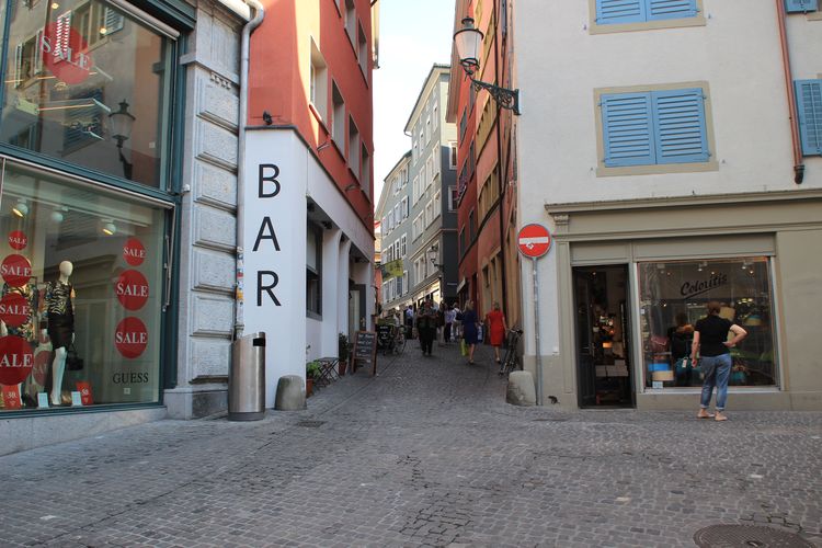 Улица в Старом городе Цюриха
