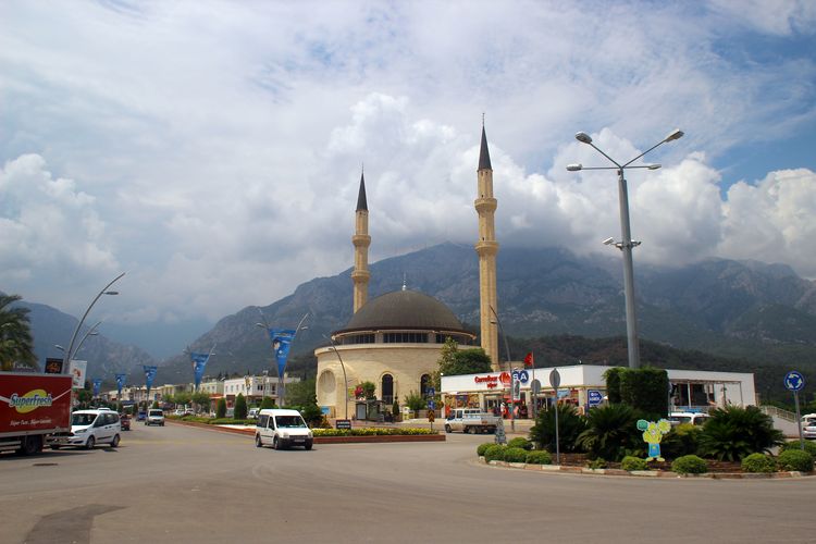 Мечеть в Кемере