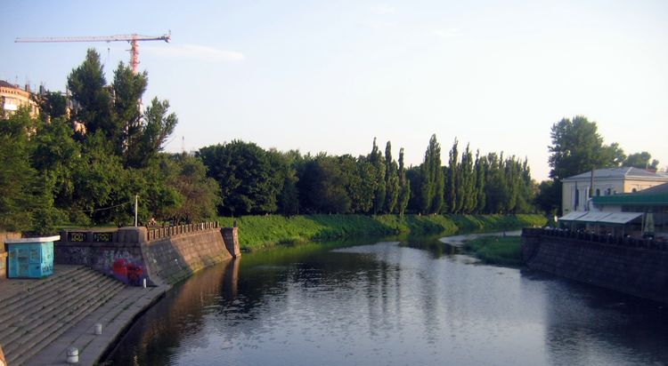 Река Лопань в Харькове
