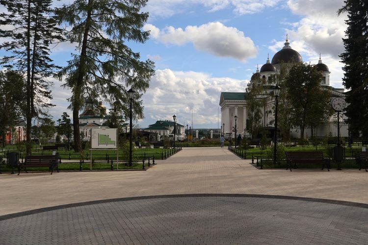 Монастырский сквер в Арзамасе