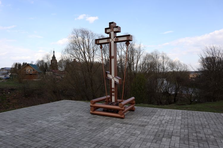 Поклонный крест в Григорове