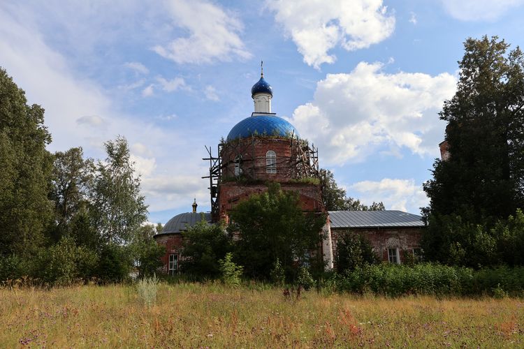 Покровская церковь в Гришине