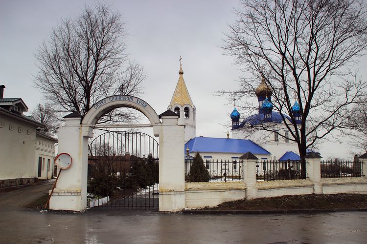  Церковь Иконы Божией Матери Казанская в Красном