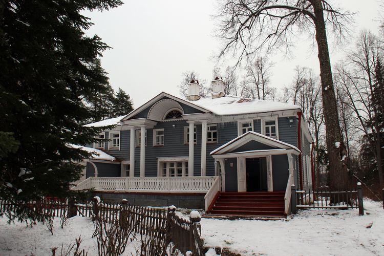 Главный дом усадьбы Щелыково