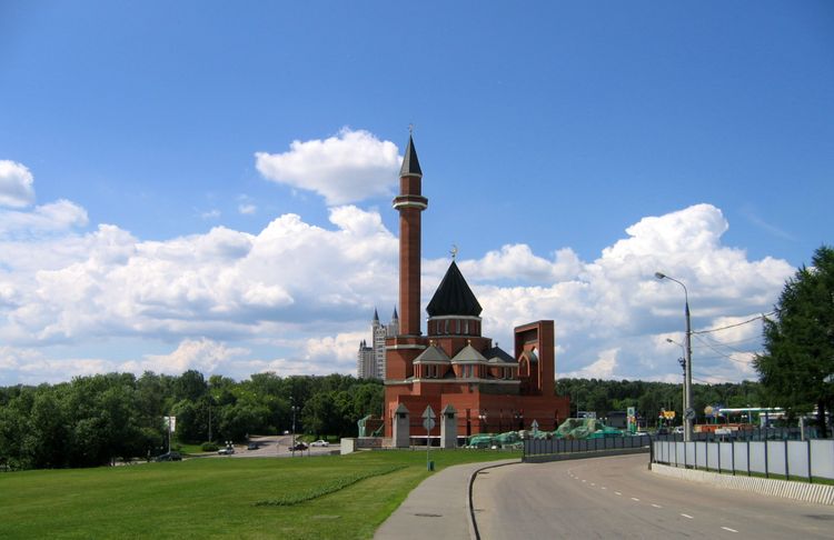 Мемориальная мечеть в Москве