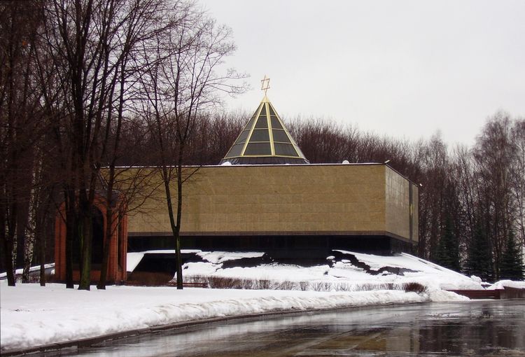 Мемориальная синагога на Поклонной горе в Москве