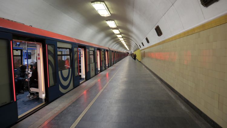Станция метро «Рижская»
