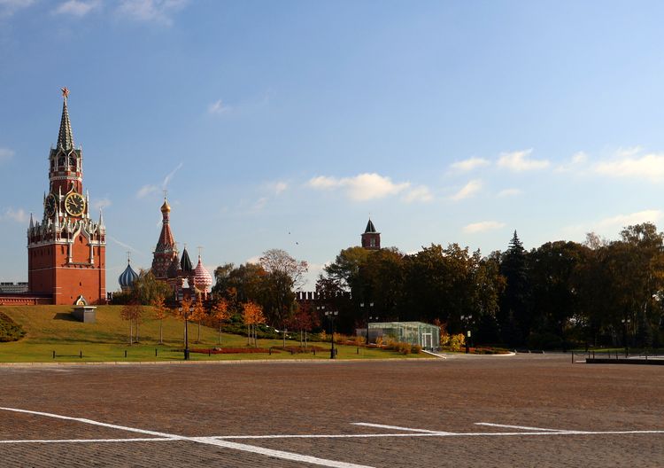 Большой Кремлёвский сквер