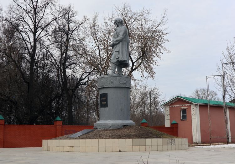 Памятник Минину в Балахне