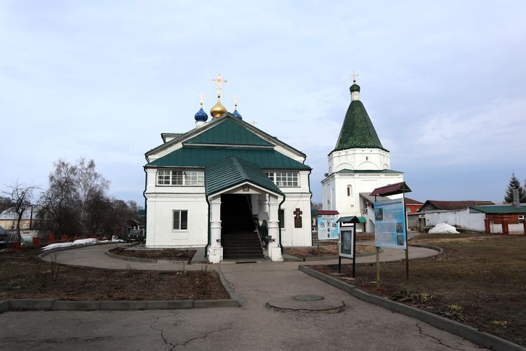 Покровский монастырь в Балахне