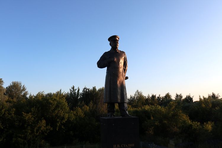 Памятник Сталину на Бору