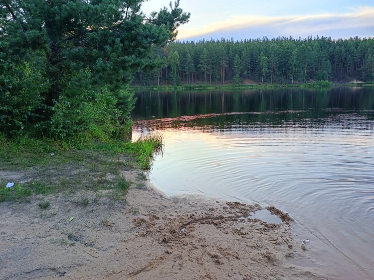 Пляж на Светлом озере