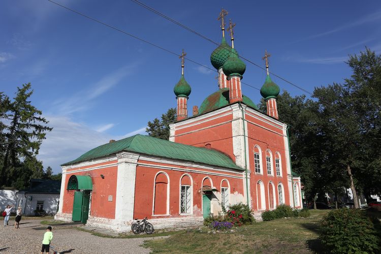 Александро-Невская церковь в Переславле-Залесском
