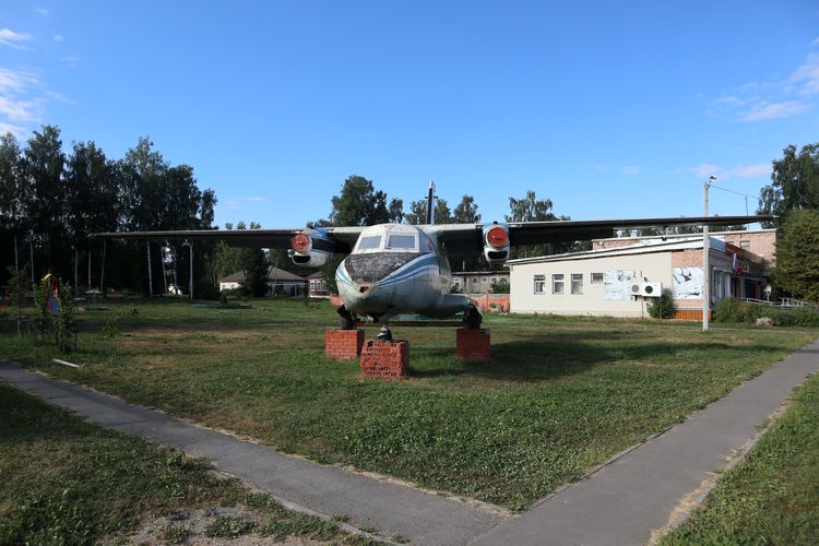 Самолёт Л-410 в Ермиши