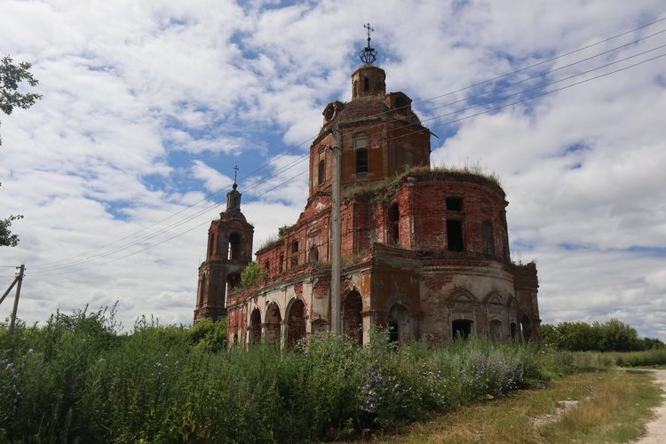 Дмитриевская церковь в Нестерове