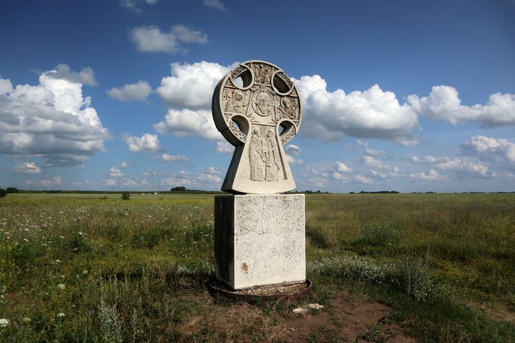 Каменный крест в Старой Рязани