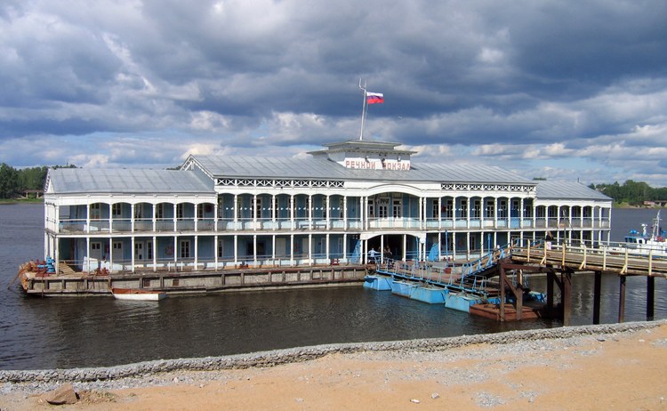 Речной вокзал в Рыбинске
