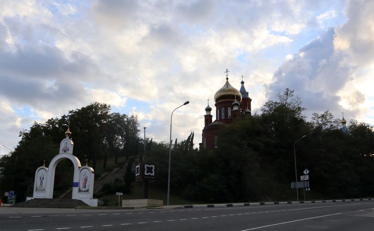 Церковь в Небуге