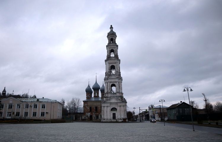 Церковь Георгия Победоносца в колокольне