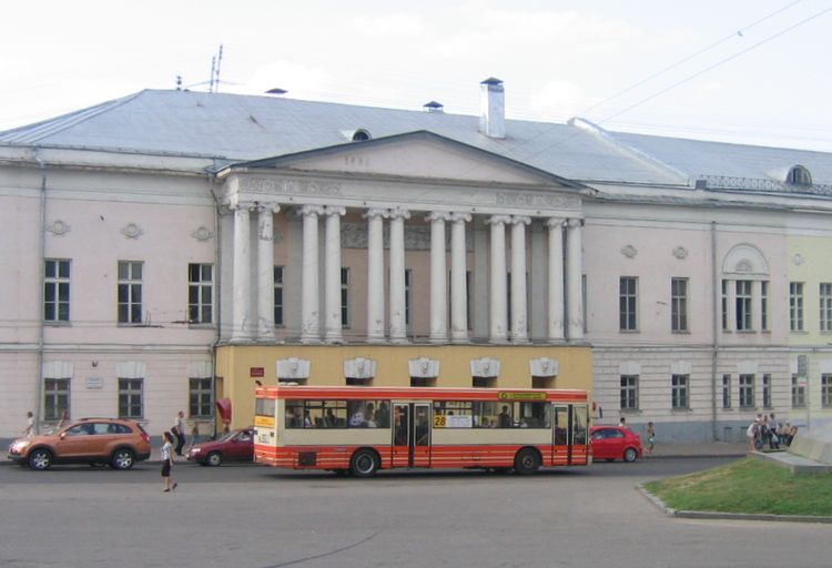 Здание мужской гимназии во Владимире