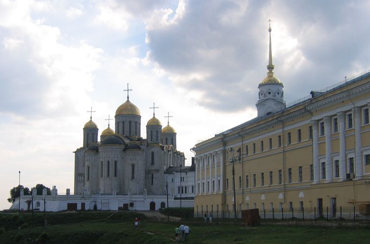Кафедральный Владимирский Успенский собор