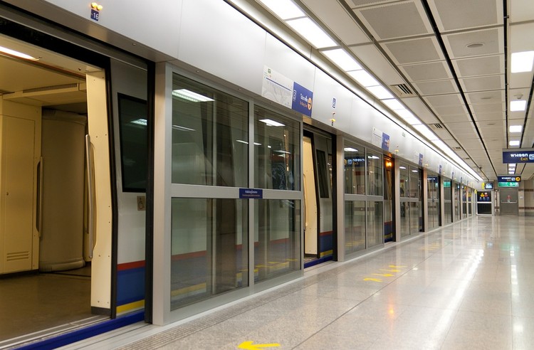 Подземное метро Бангкока - MRT