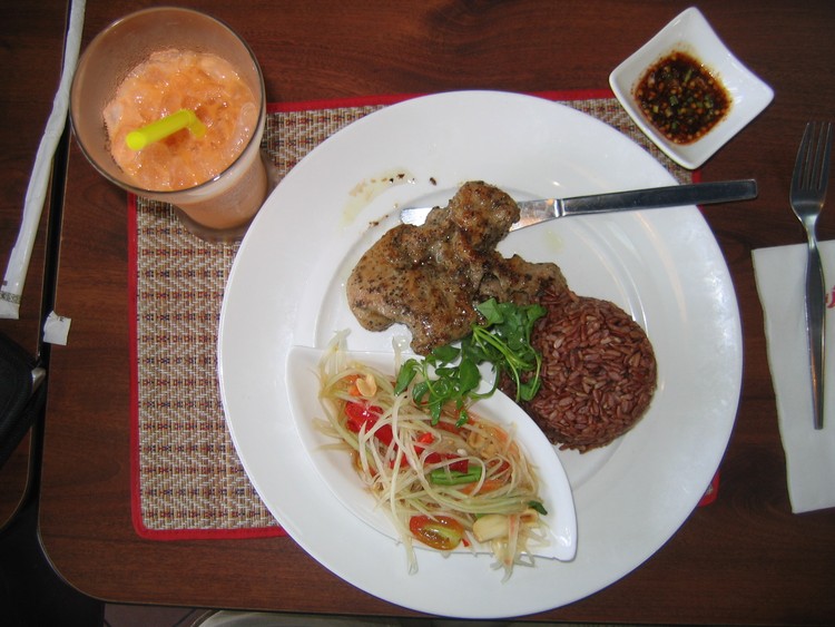 Блюдо тайской кухни